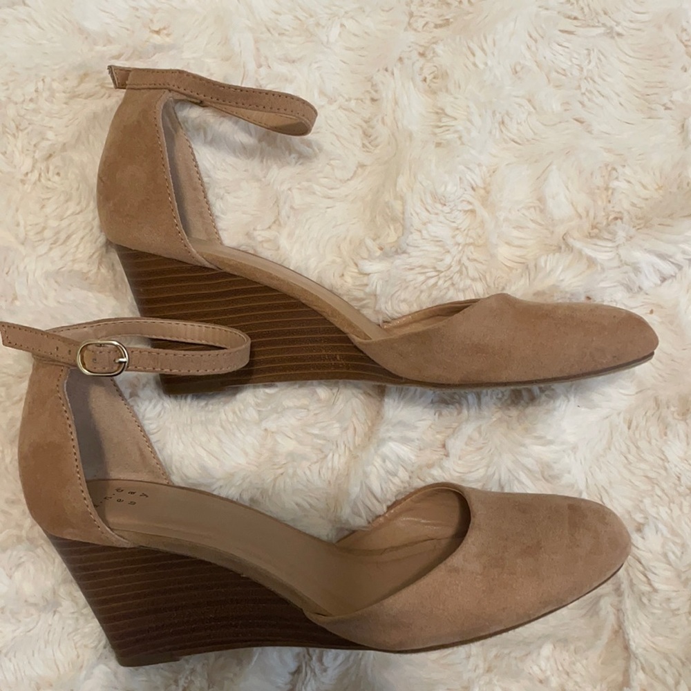 faux suede wedges